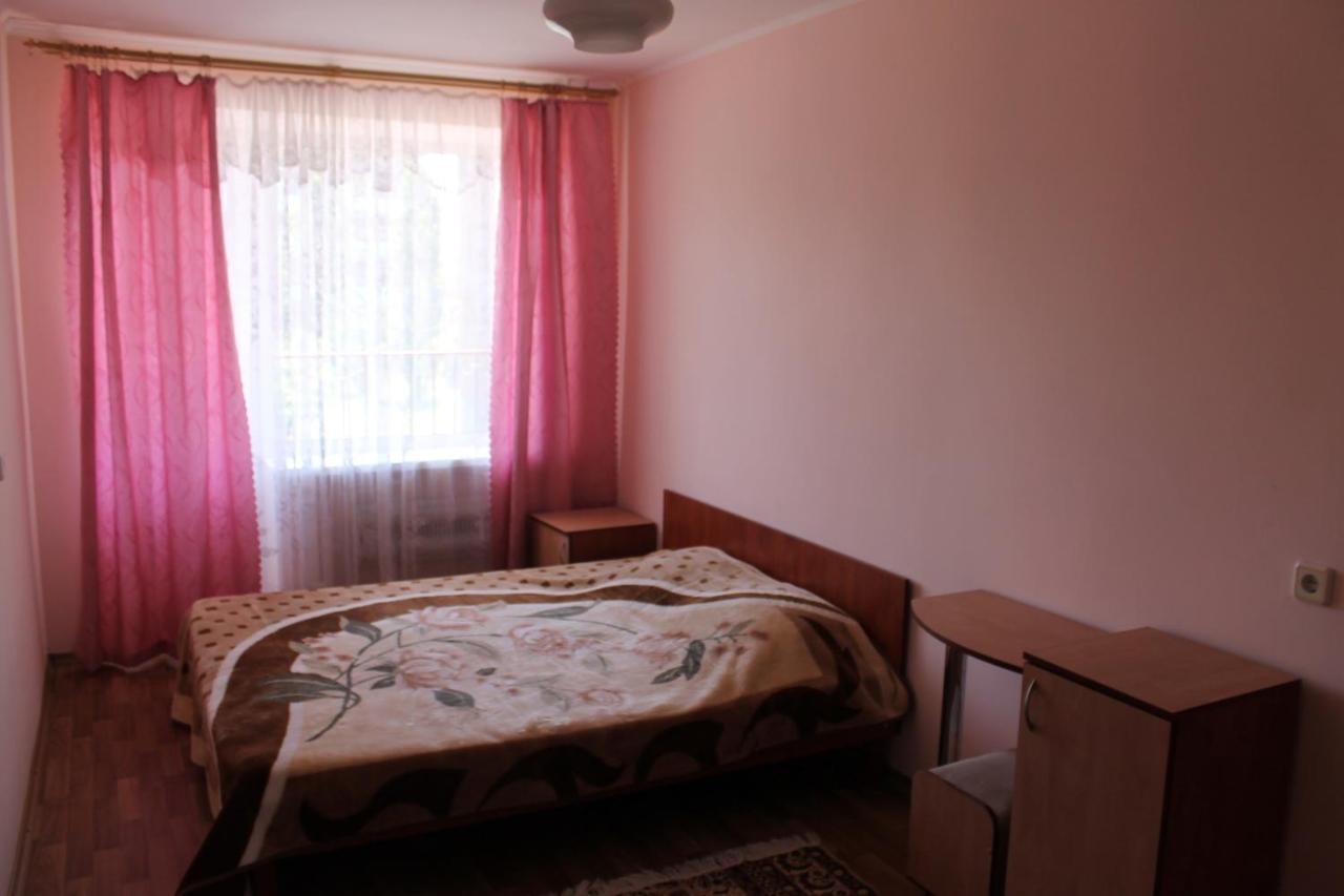 Kometa-2 Hotel Koblevo Quarto foto