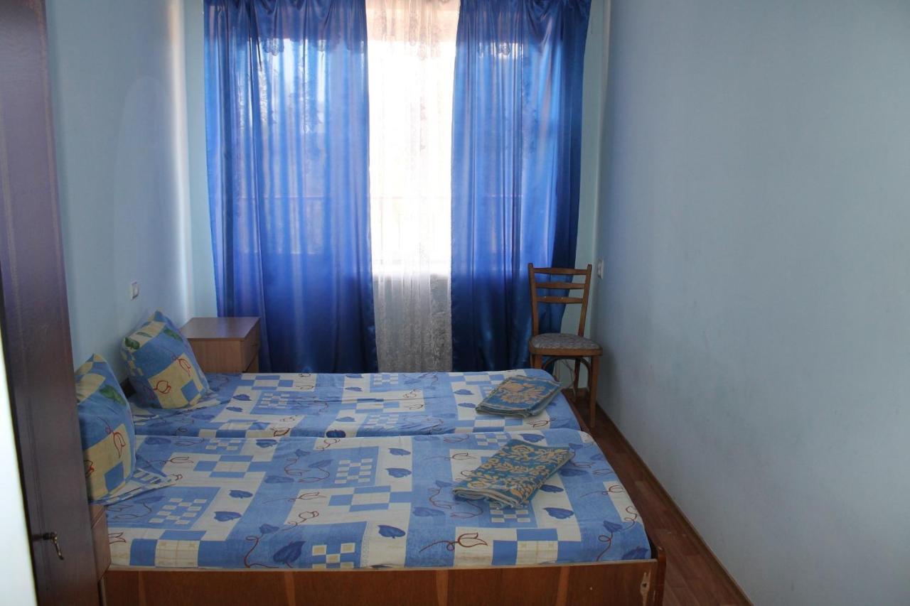 Kometa-2 Hotel Koblevo Quarto foto